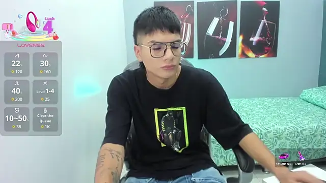 Snapshot of Noha_scott chatting on 03-09-25, 10:41 Noha scott online show from 03-09-25, 10:41