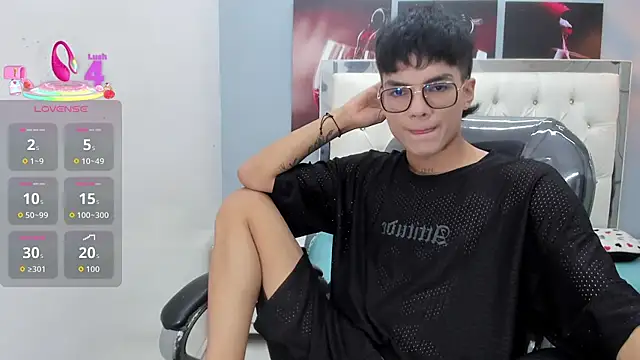 Noha scott online show from 04-09-26, 10:49