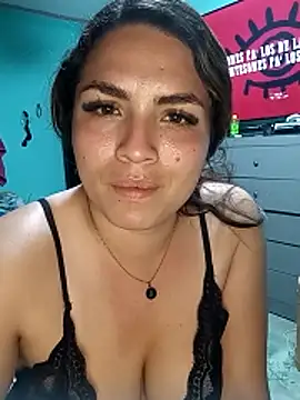 Snapshot of fany_secret chatting on 04-07-26, 04:47 fany secret online show from 04-07-26, 04:47