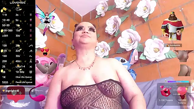 IngritBitch online show from 11-23-25, 02:27