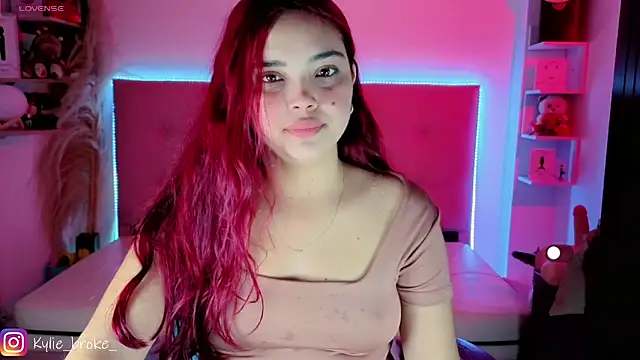 Kylie brokee online show from 04-12-26, 10:02