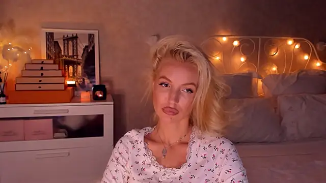 aestetick online show from 01-05-26, 05:27