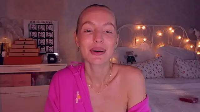 aestetick online show from 02-11-26, 10:26