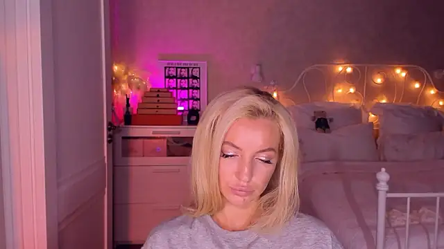 aestetick online show from 01-31-26, 07:12