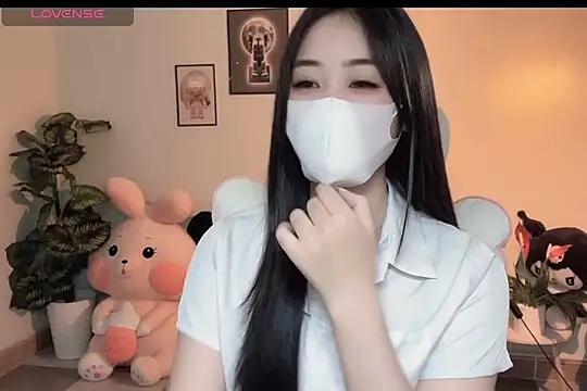 Snapshot of _Aimy_ chatting on 01-07-26, 04:34 Aimy online show from 01-07-26, 04:34