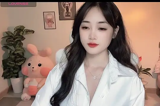  Aimy  online show from 10-18-25, 06:10