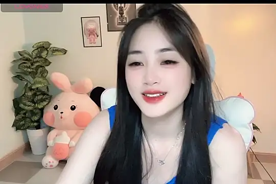 Snapshot of _Aimy_ chatting on 11-23-25, 05:06 Aimy online show from 11-23-25, 05:06