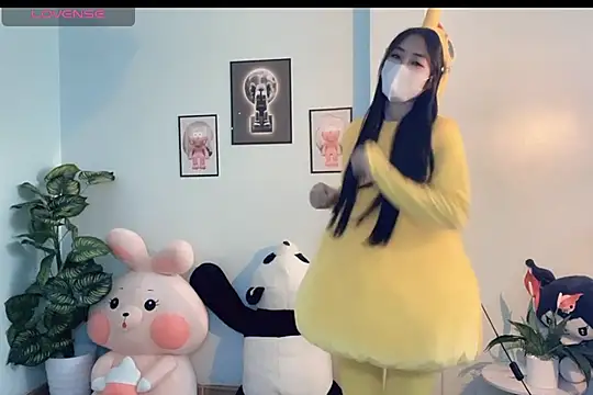 Snapshot of _Aimy_ chatting on 01-13-26, 06:28 Aimy online show from 01-13-26, 06:28