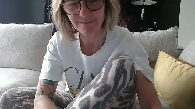 godinflower online show from 09-17-25, 08:27