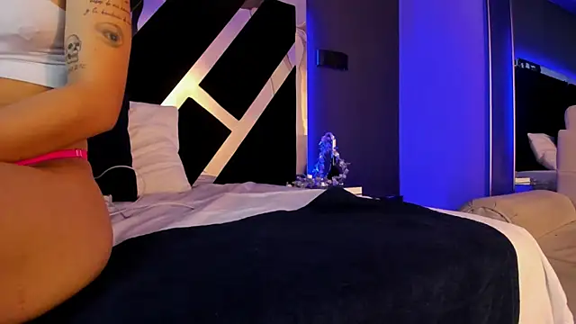 AmmyJones  online show from 01-06-26, 06:34