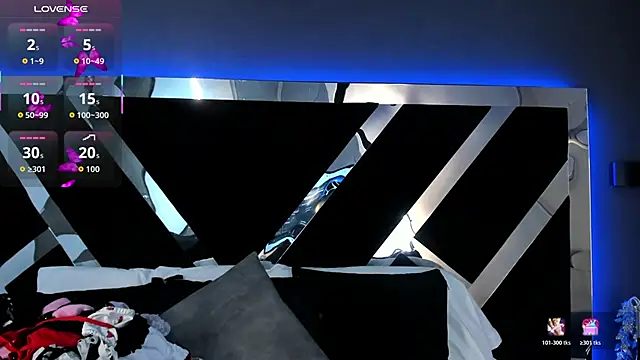 AmmyJones  online show from 12-18-25, 07:40