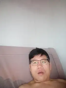 findagirlfriend online show from 12-15-25, 01:11