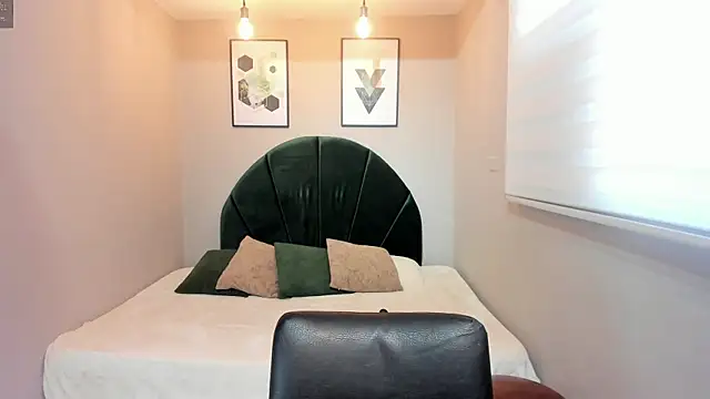StefyGil  online show from 07-10-26, 12:16