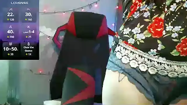 Snapshot of catalina_colombia chatting on 03-18-26, 04:30 catalina colombia online show from 03-18-26, 04:30
