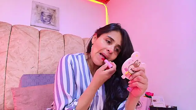  Marcela   online show from 04-10-26, 11:28