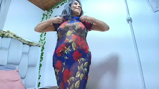  Marcela   online show from 12-17-25, 01:16