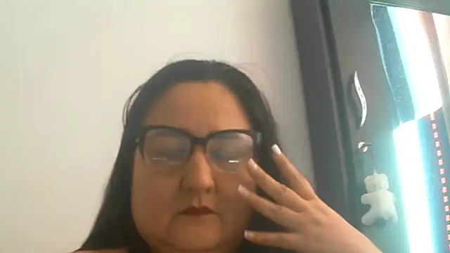 nanita1545 online show from 12-16-25, 08:46