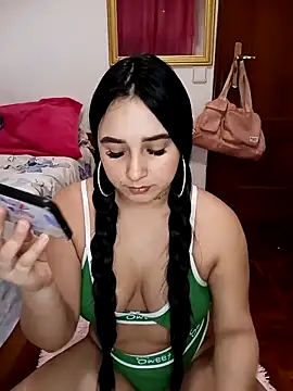 Snapshot of Juanamd1 chatting on 02-25-25, 08:14 Juanamd1 online show from 02-25-25, 08:14