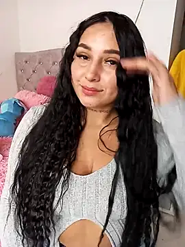 Snapshot of Juanamd1 chatting on 12-19-25, 02:41 Juanamd1 online show from 12-19-25, 02:41