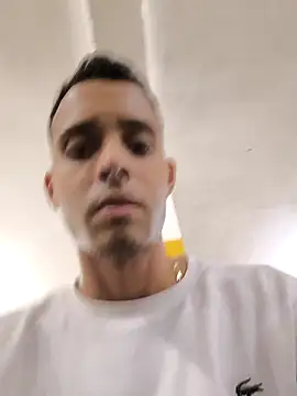 Snapshot of Jesus20222 chatting on 11-14-25, 03:05 Jesus20222 online show from 11-14-25, 03:05