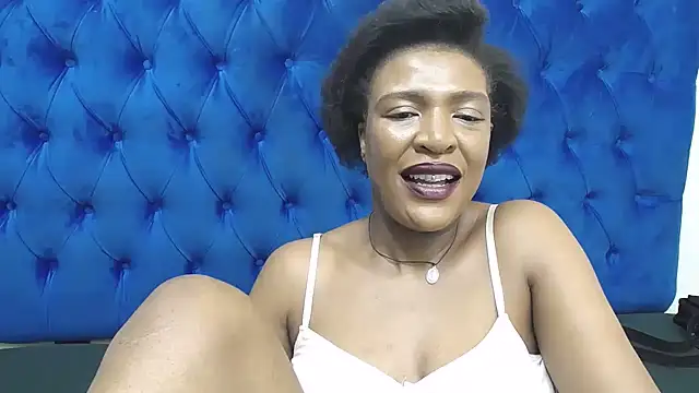 SpicyQueenxxxx online show from 05-20-26, 10:01