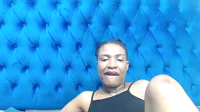 Snapshot of SpicyQueenxxxx chatting on 04-12-26, 06:44 SpicyQueenxxxx online show from 04-12-26, 06:44