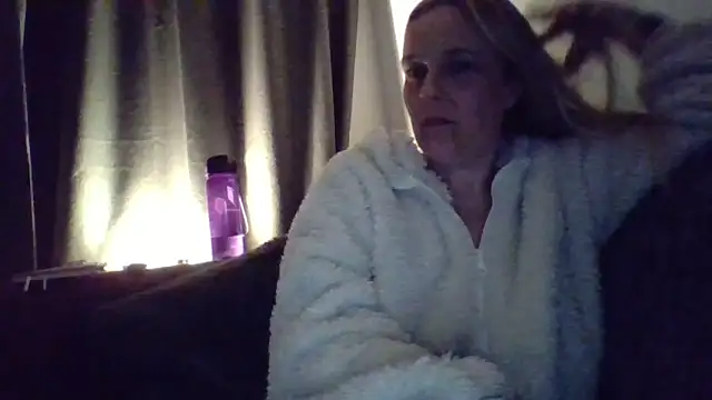 scrummymummy2 online show from 04-03-26, 10:05