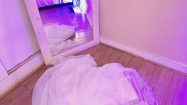 dakotaa   online show from 03-06-26, 07:42