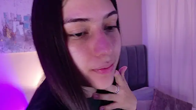 dakotaa   online show from 04-17-26, 06:11