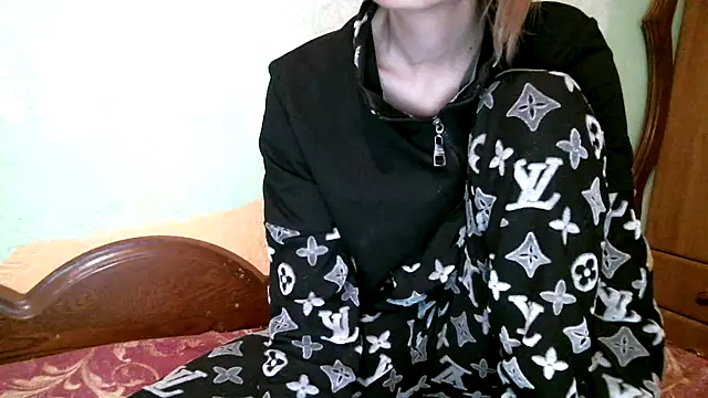 DennisXCaroll online show from 11-21-25, 07:07