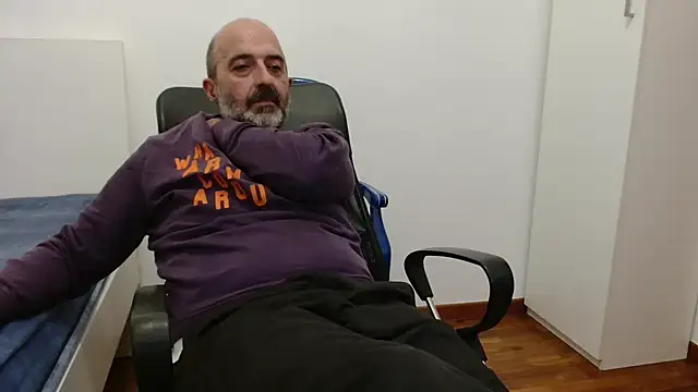 newsimo74 online show from 11-01-25, 07:19