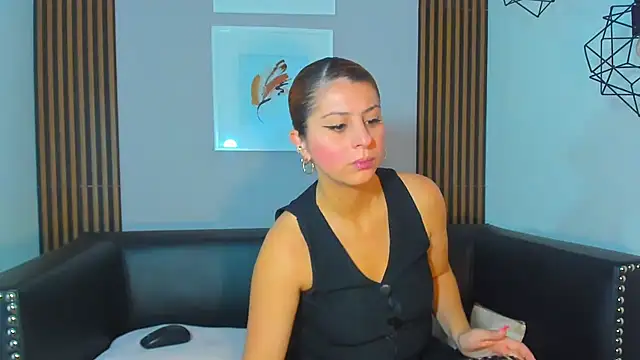 Snapshot of Nahiajhonson_ chatting on 09-10-25, 12:59 Nahiajhonson online show from 09-10-25, 12:59