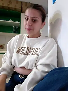 Nahiajhonson  online show from 01-07-26, 01:16