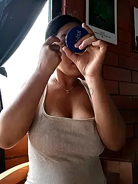 Snapshot of SamaraJay1 chatting on 09-24-25, 02:23 SamaraJay1 online show from 09-24-25, 02:23
