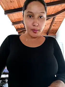 Snapshot of SamaraJay1 chatting on 10-08-25, 03:57 SamaraJay1 online show from 10-08-25, 03:57