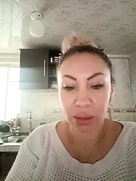 coral smitth online show from 04-15-26, 07:58