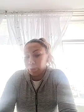 coral smitth online show from 09-25-25, 07:42