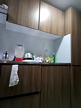 coral smitth online show from 10-17-25, 05:26