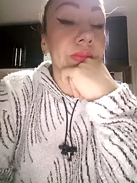 coral smitth online show from 03-20-25, 11:23