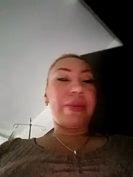 coral smitth online show from 11-15-25, 03:05