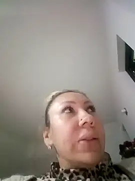 coral smitth online show from 11-09-25, 06:56