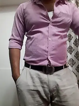 Guyinshortss online show from 04-17-26, 07:17