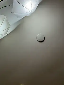 EmmaTorres  online show from 03-31-26, 08:00