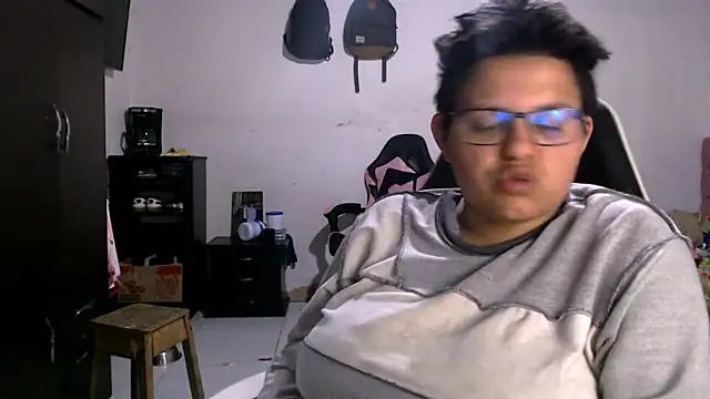 tatsumi nao online show from 11-15-25, 12:58