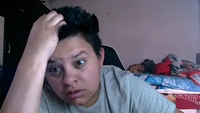 tatsumi nao online show from 11-08-25, 05:27