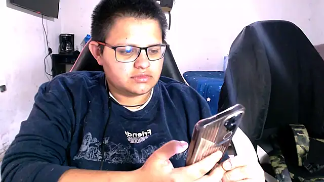 tatsumi nao online show from 02-19-26, 08:06