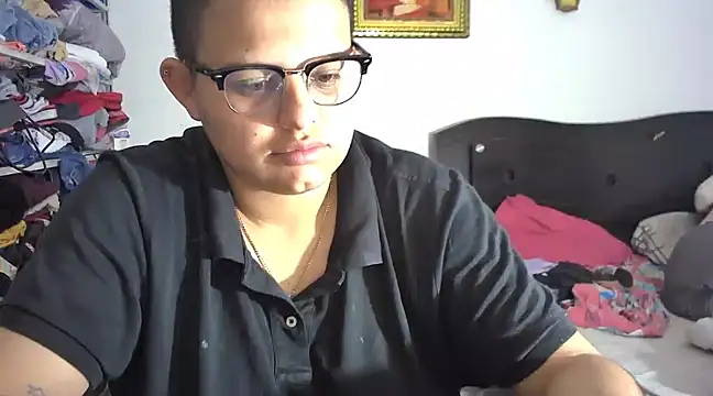 tatsumi nao online show from 02-08-25, 07:04