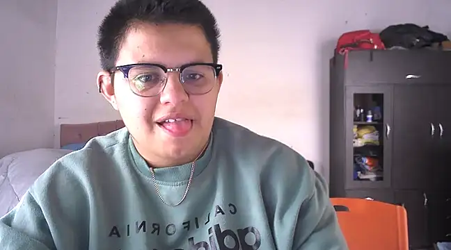 tatsumi nao online show from 03-20-25, 09:02