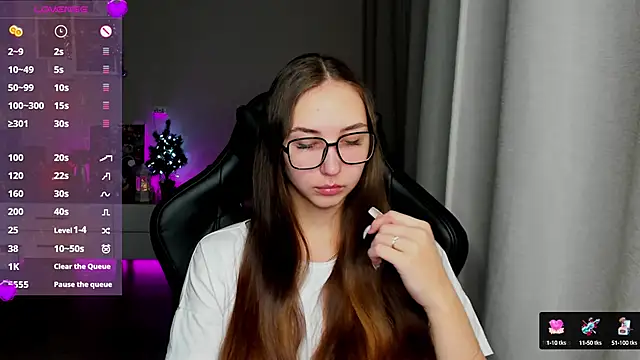 Sm0ly online show from 01-17-25, 01:36