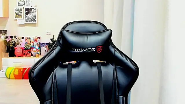 Sm0ly online show from 10-22-25, 02:11